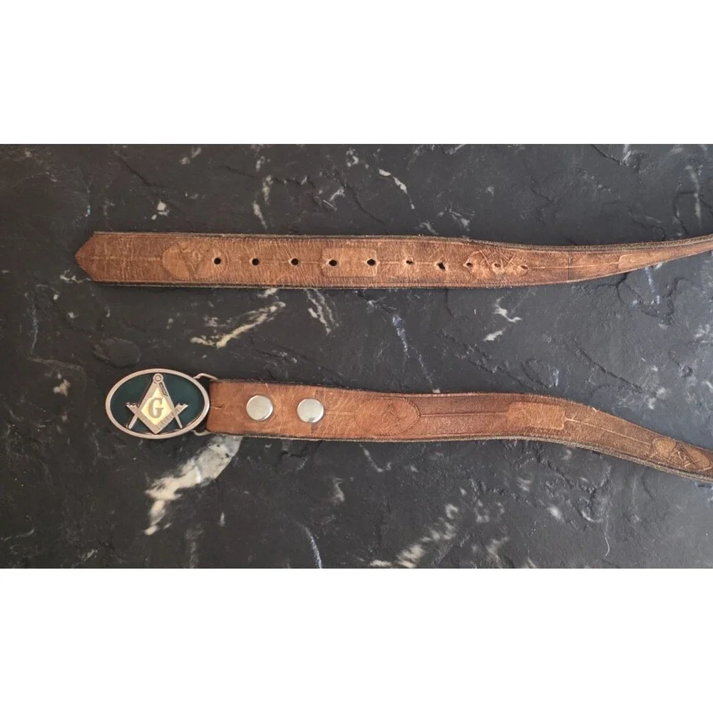 Vintage Masonic Freemason Handcrafted Leather Belt Square Compass Buckle 42in